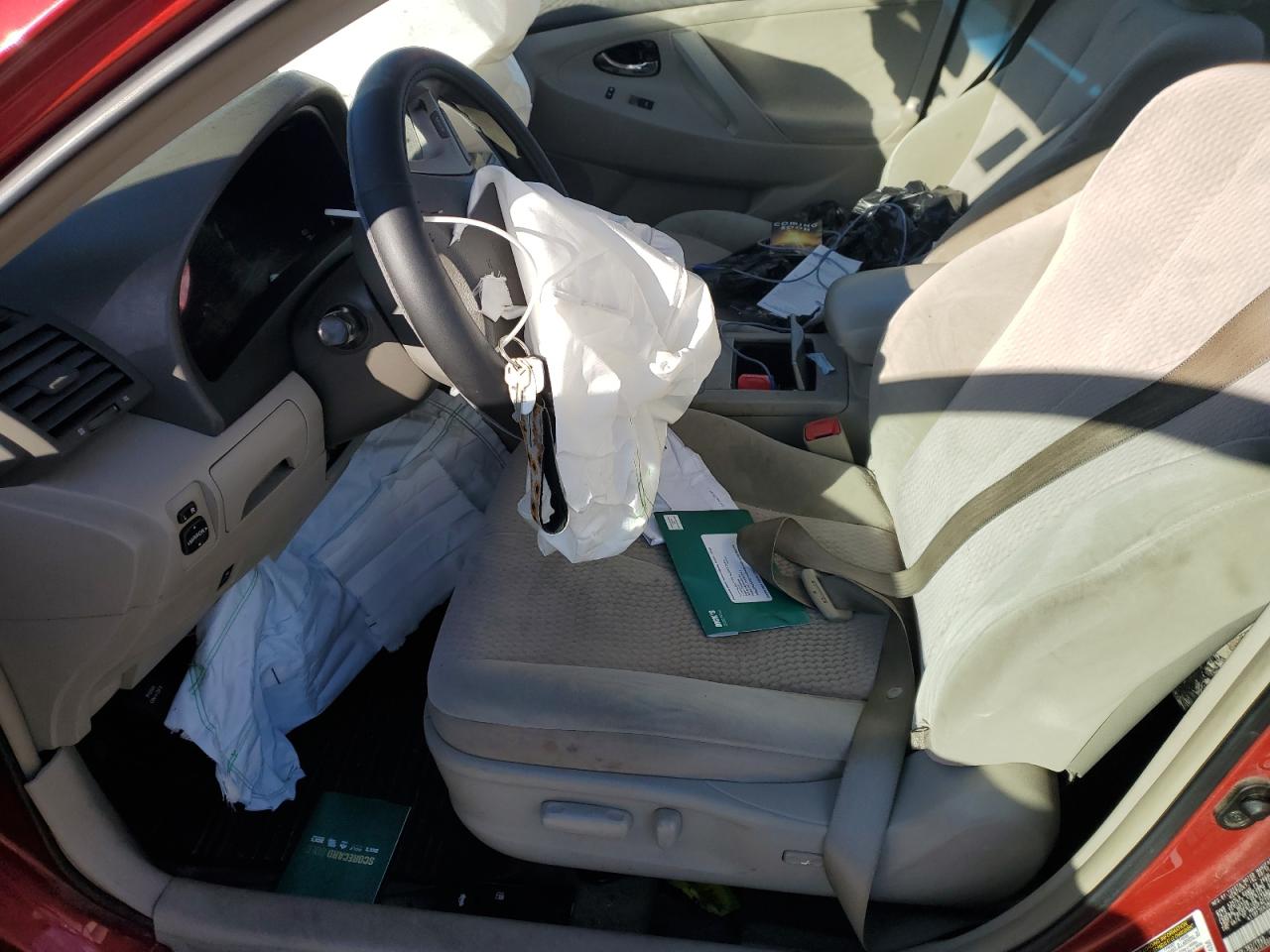 2011 Toyota Camry - Image 7