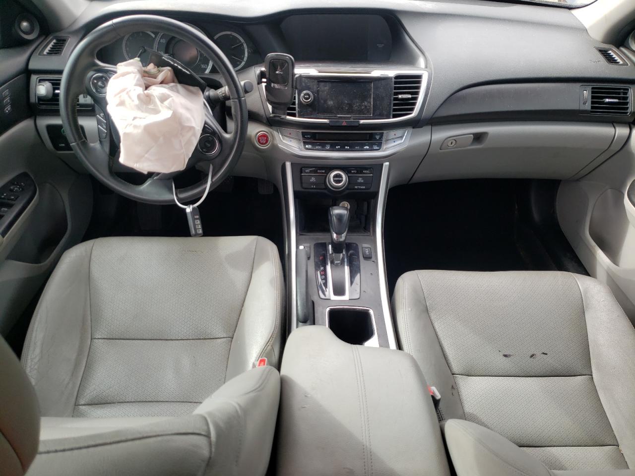 2015 Honda Accord - Image 8