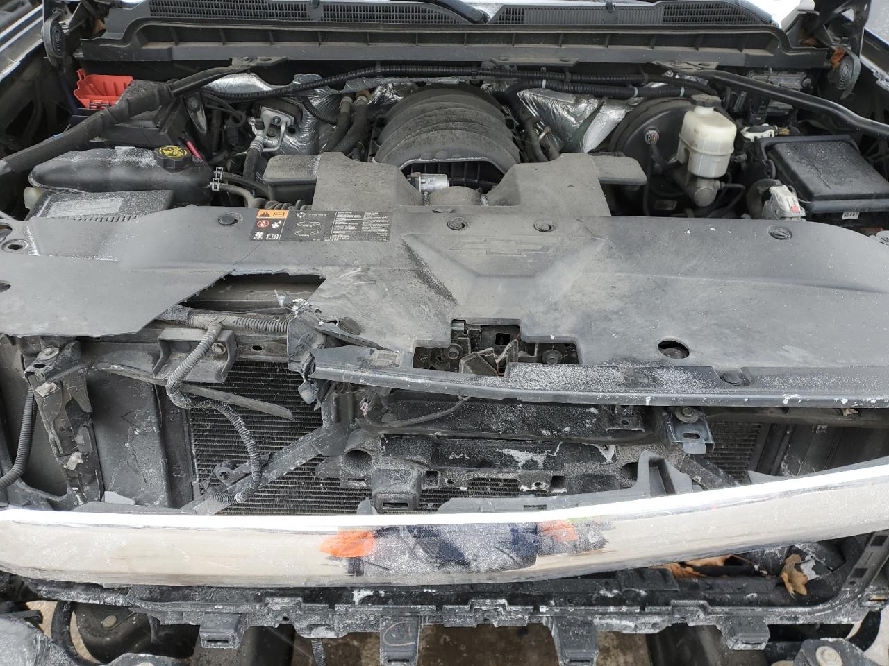 2016 Chevrolet Silverado - Image 11