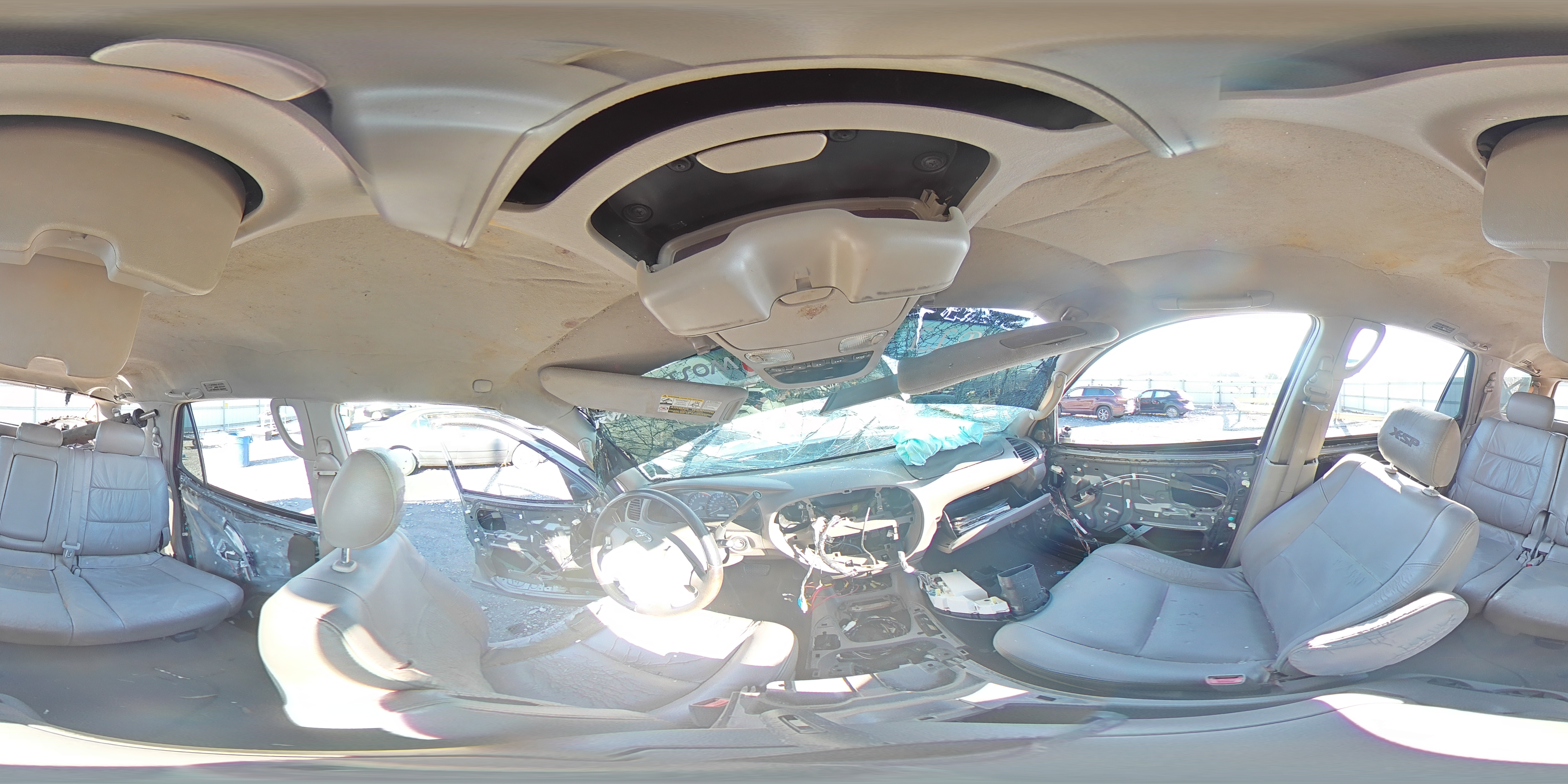 2006 Toyota Sequoia - Image 13