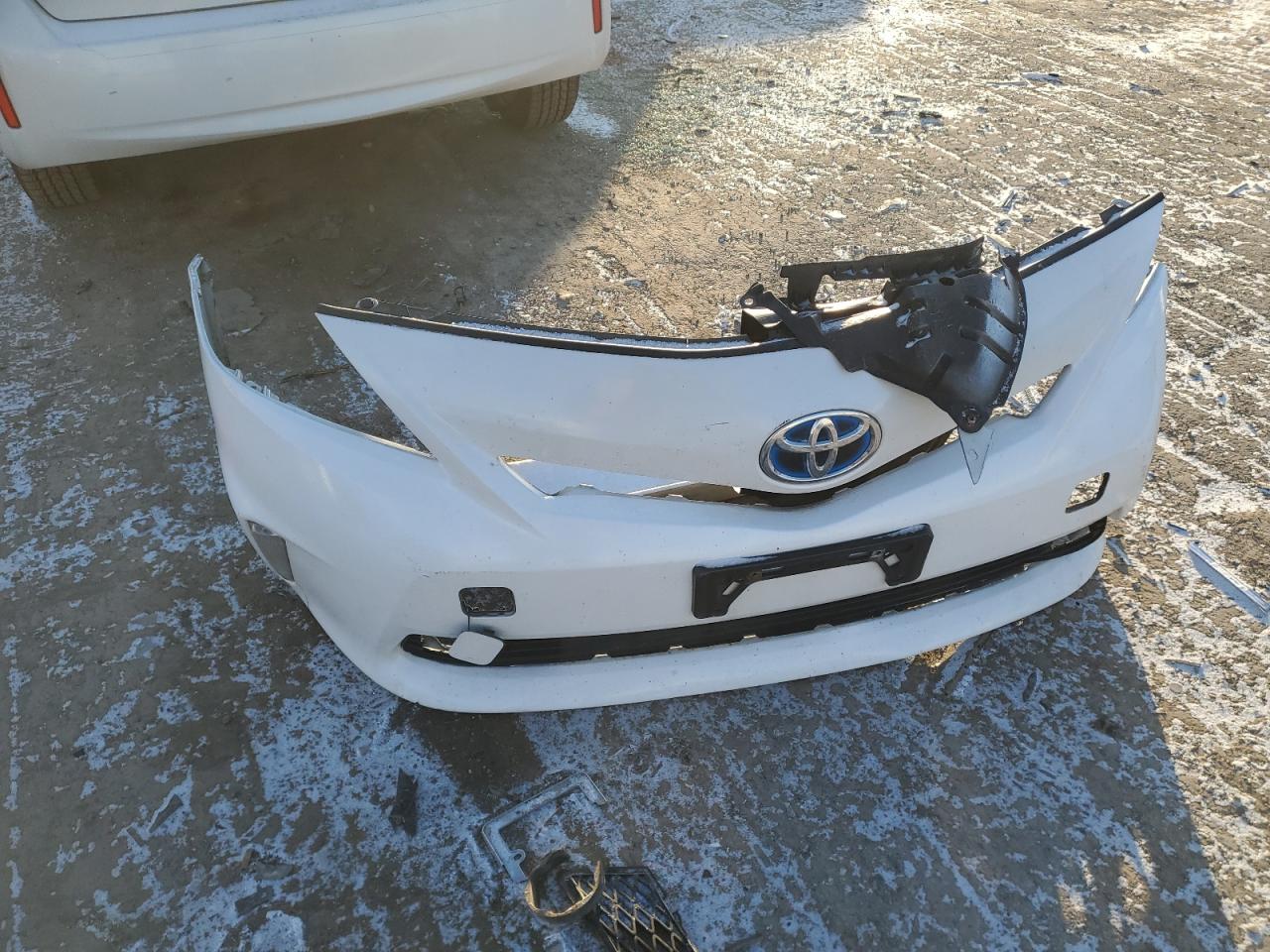 2012 Toyota Prius - Image 12