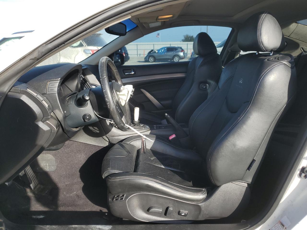 2012 Infiniti G - Image 7