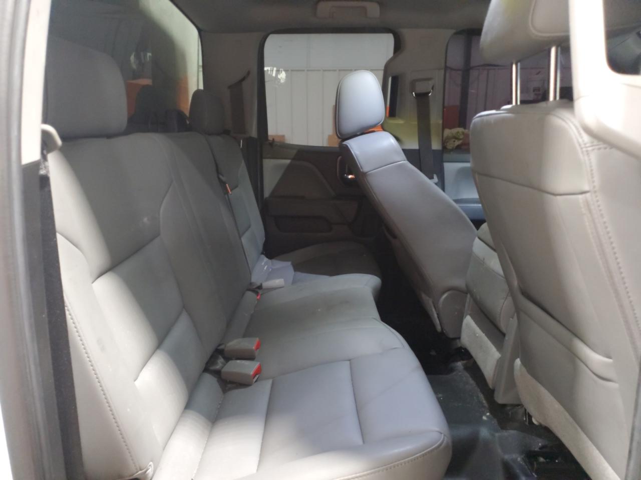 2019 Chevrolet Silverado - Image 10