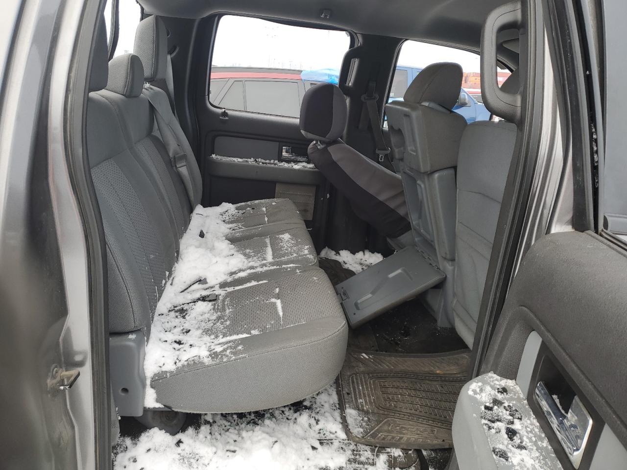 2013 Ford F-150 - Image 10
