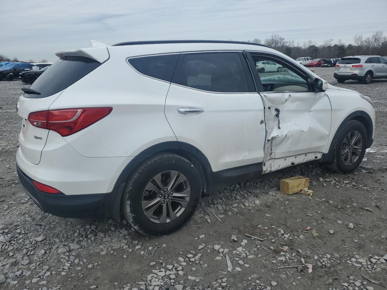 2013 Hyundai Santa Fe - Image 3