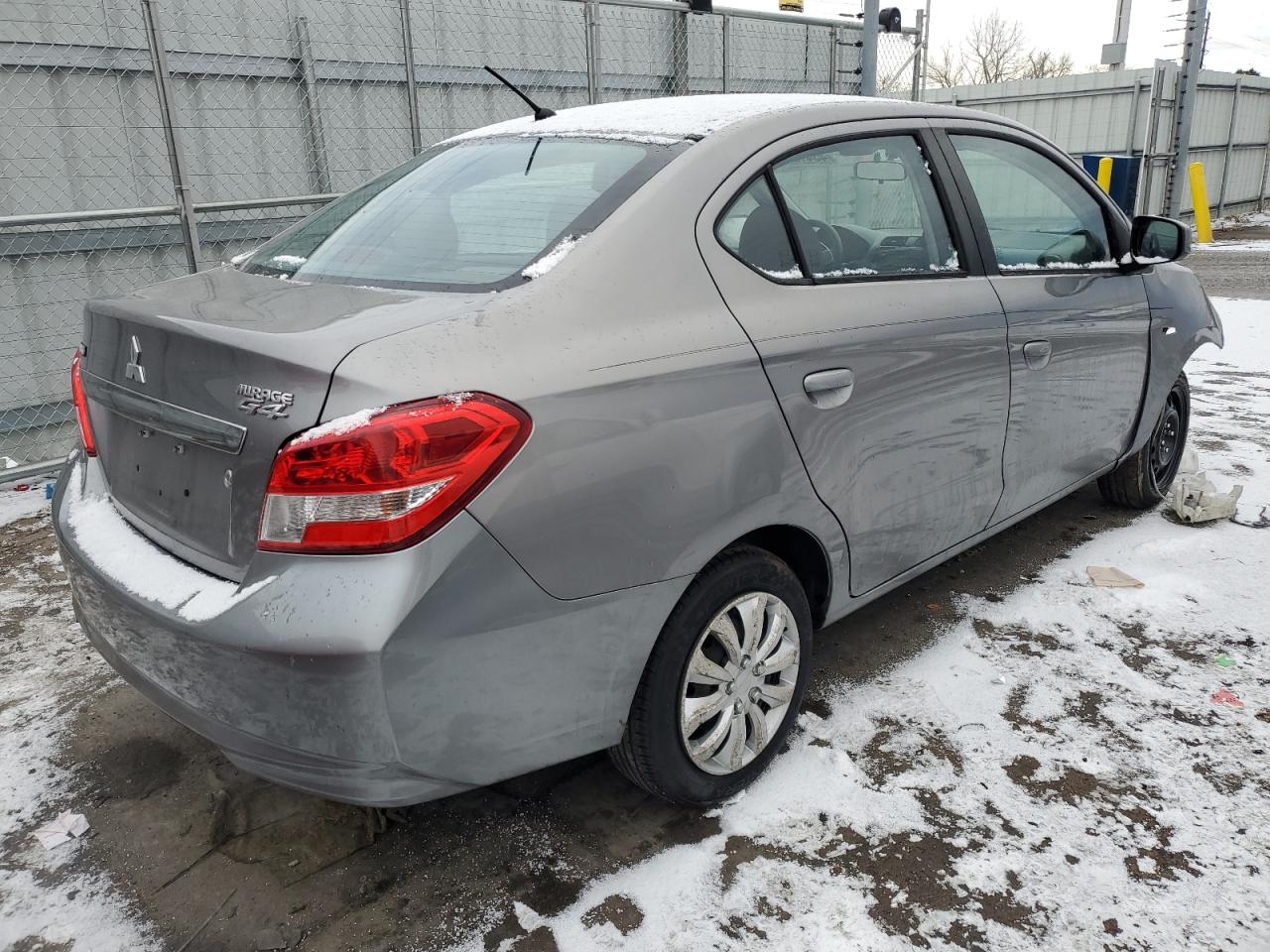 2017 Mitsubishi Mirage - Image 3