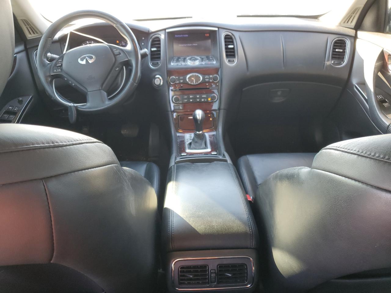 2016 Infiniti QX50 - Image 8