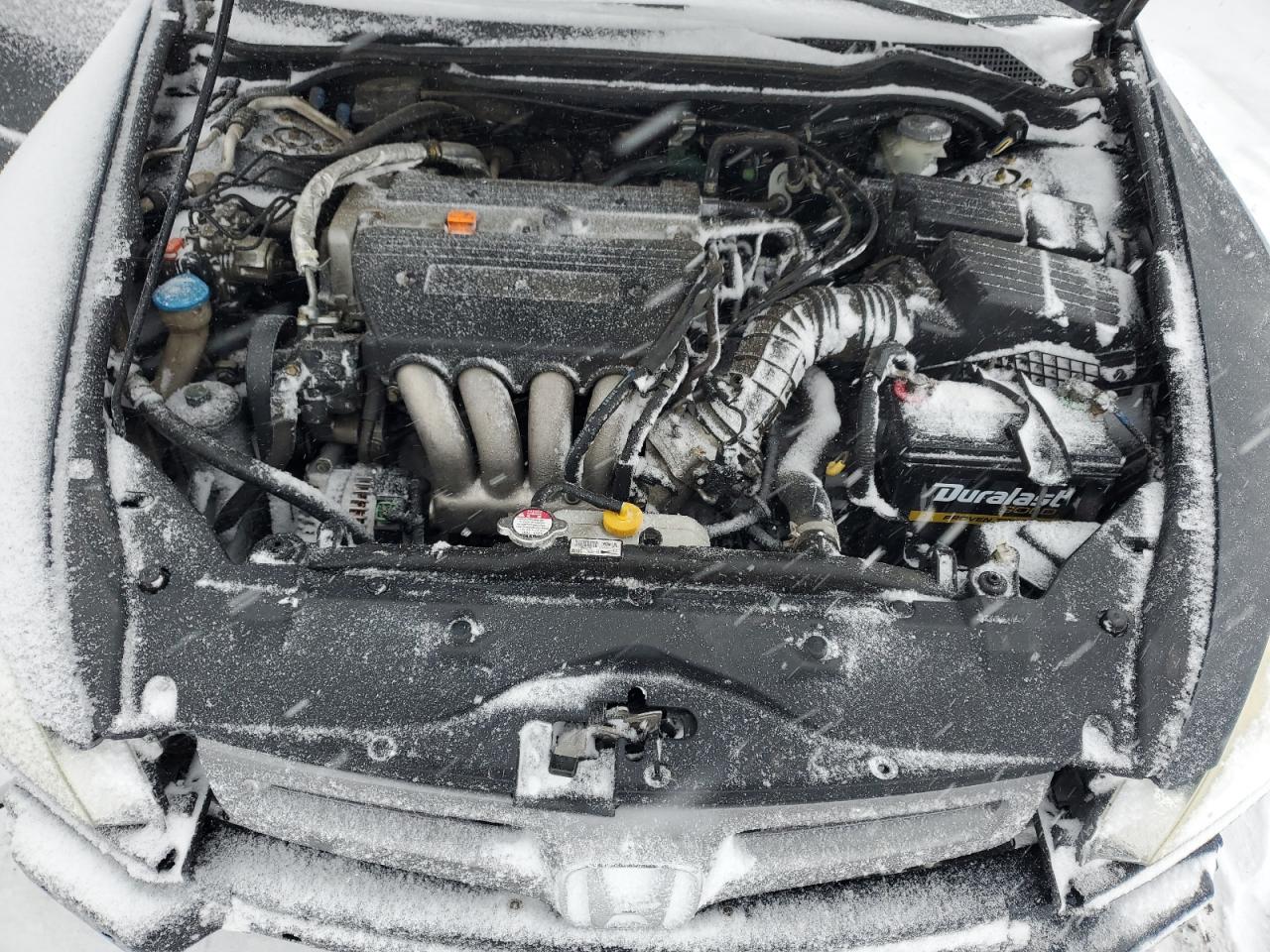 2004 Honda Accord - Image 11