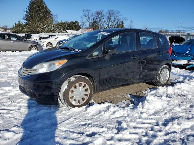  NISSAN VERSA 2015 Черный