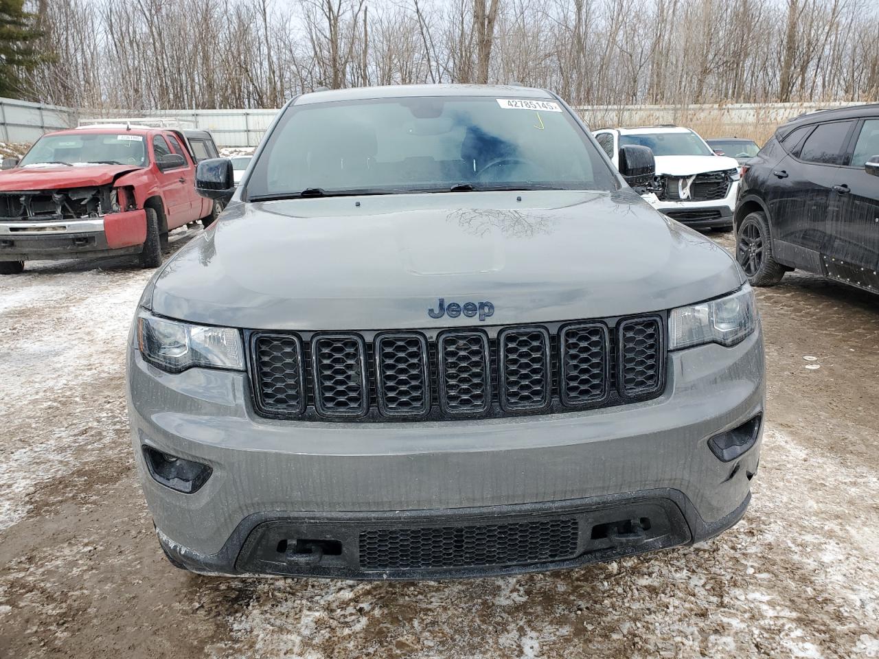 2019 Jeep Grand Cherokee - Image 5