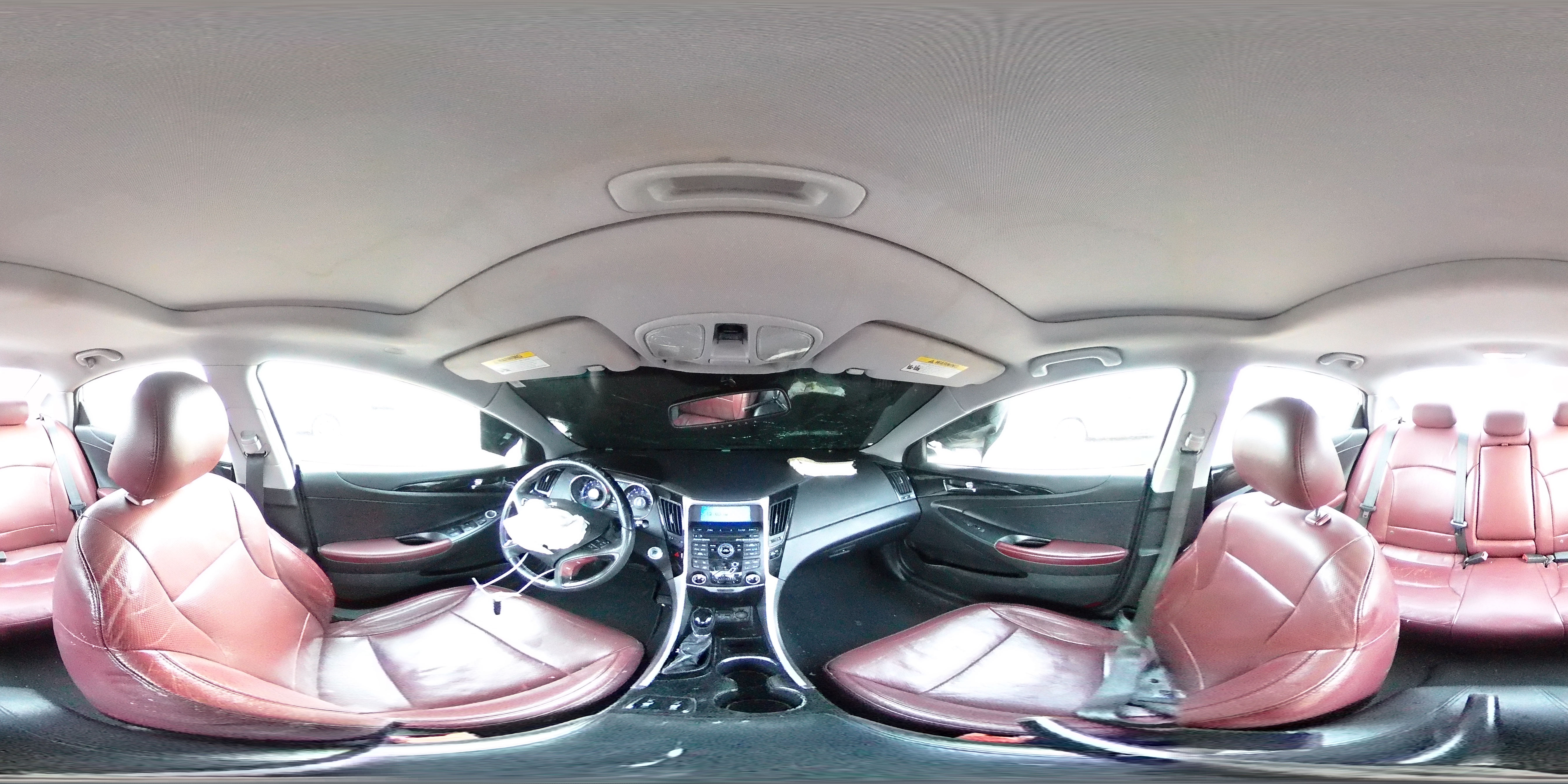 2011 Hyundai Sonata - Image 12