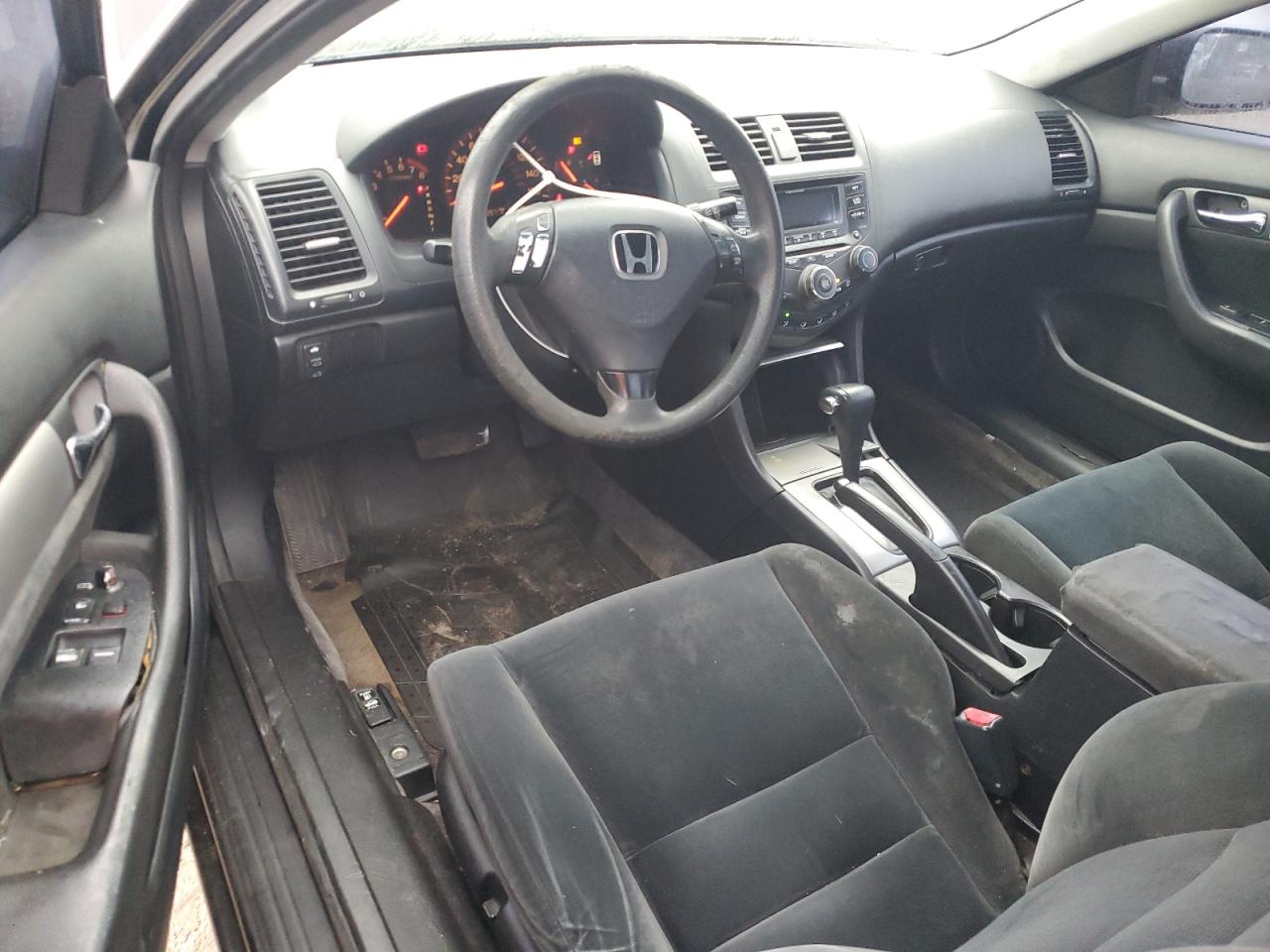 2005 Honda Accord - Image 8
