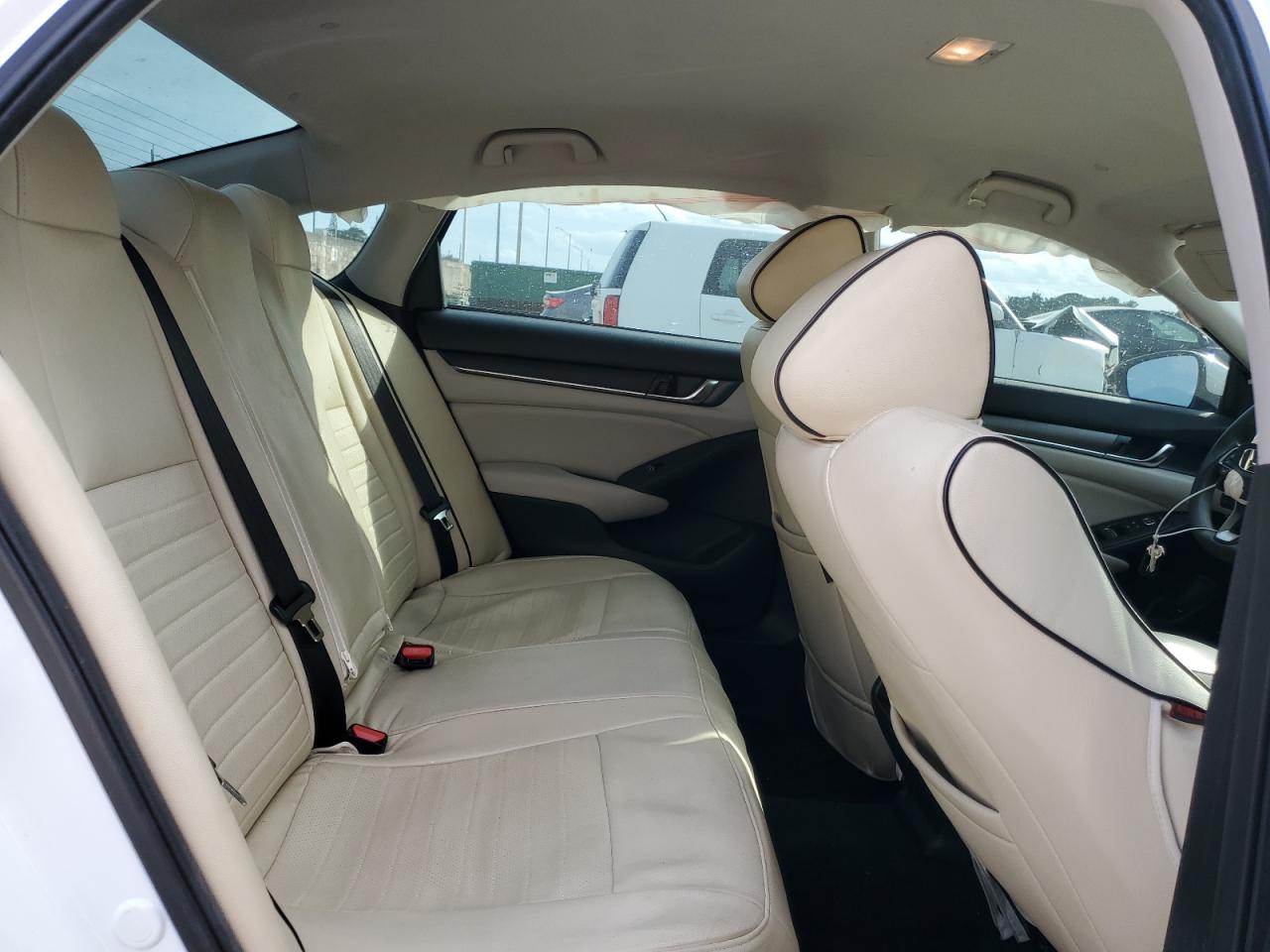 2019 Honda Accord - Image 10