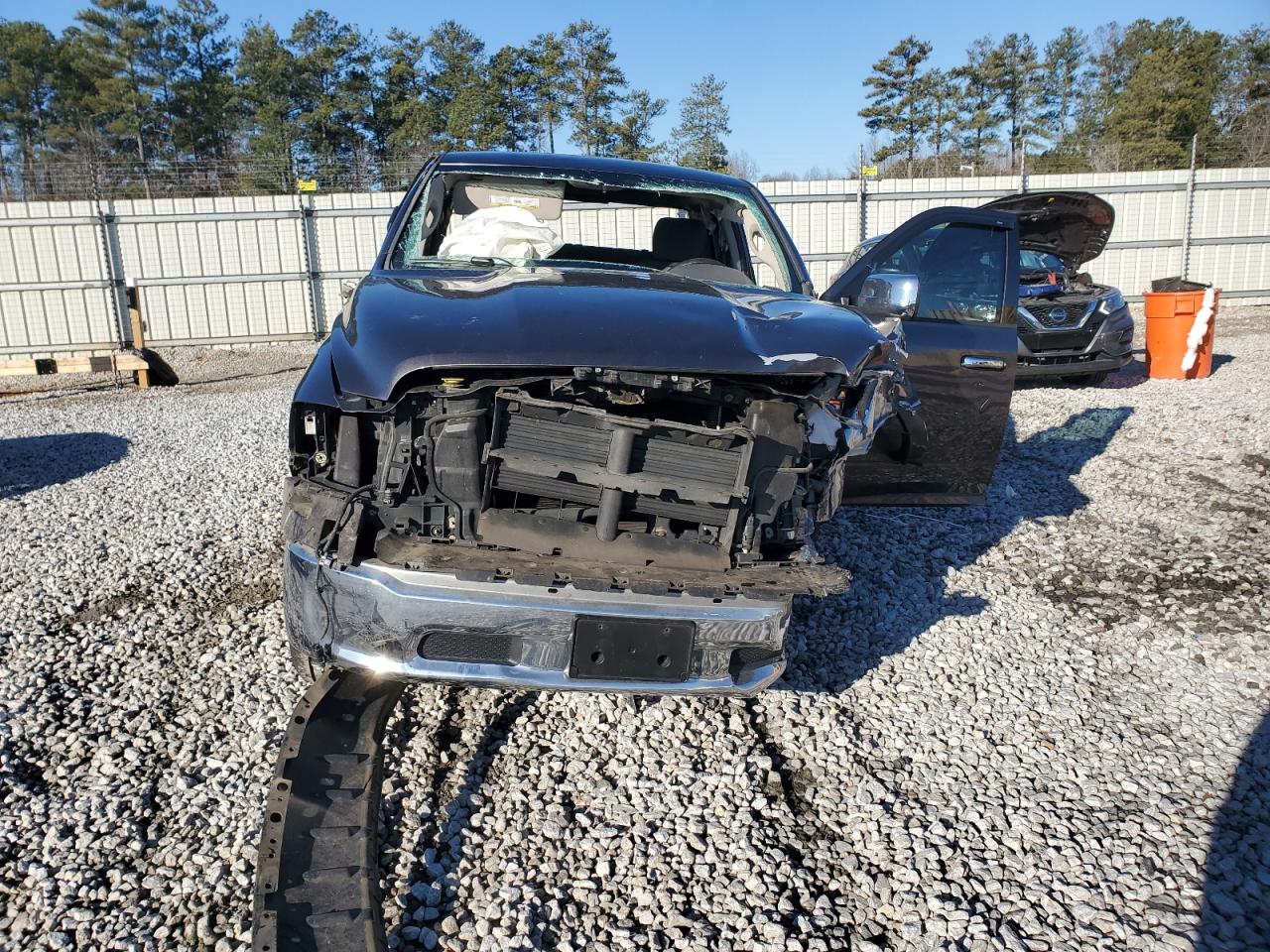 2014 RAM 1500 - Image 5