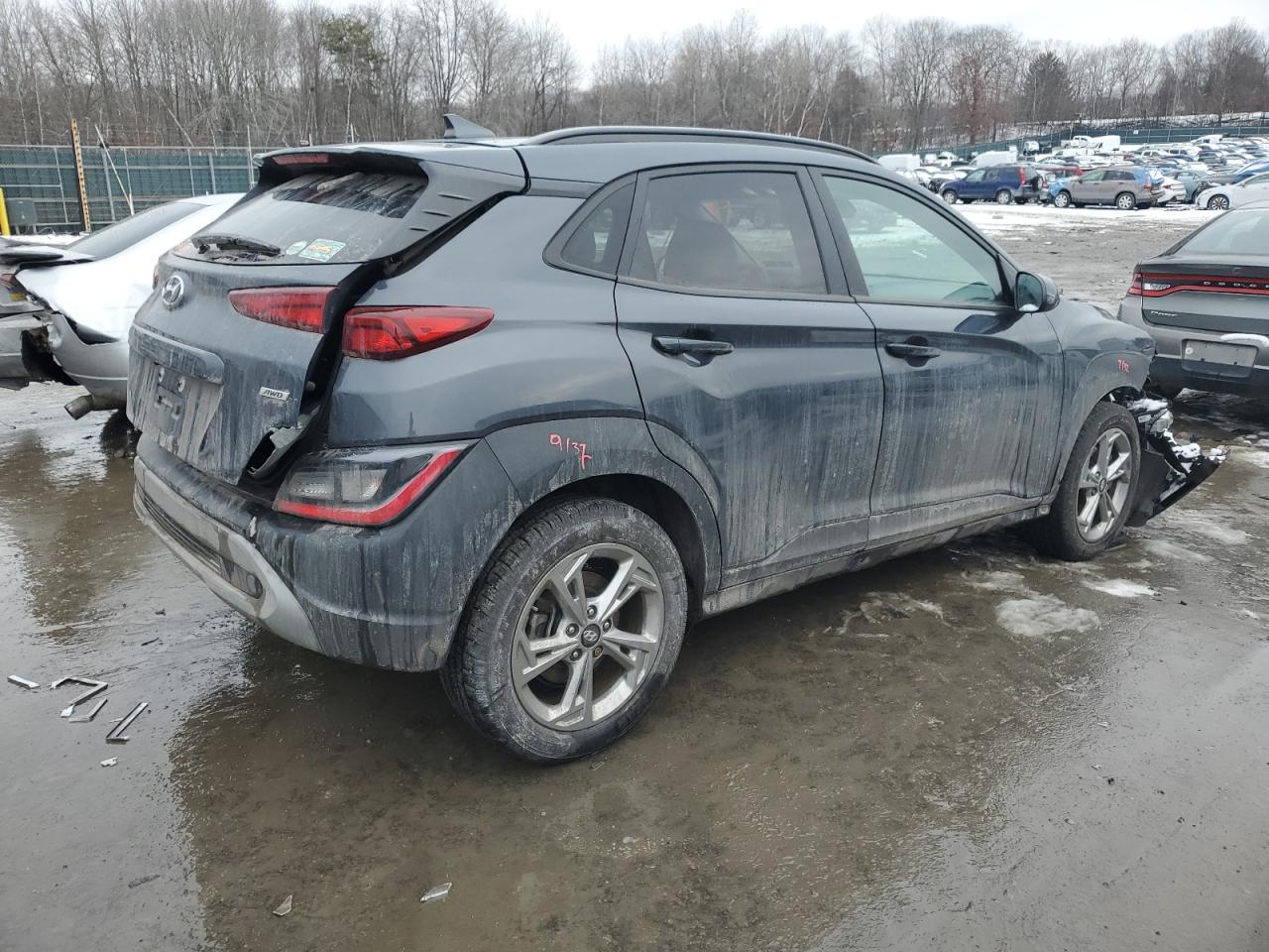 2022 Hyundai Kona - Image 3