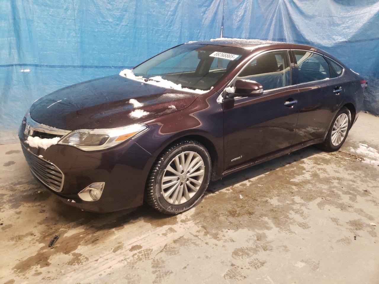 2013 Toyota Avalon - Image 1