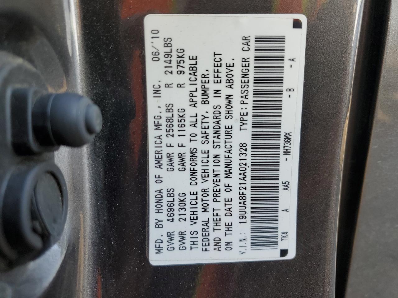 2010 Acura TL - Image 12