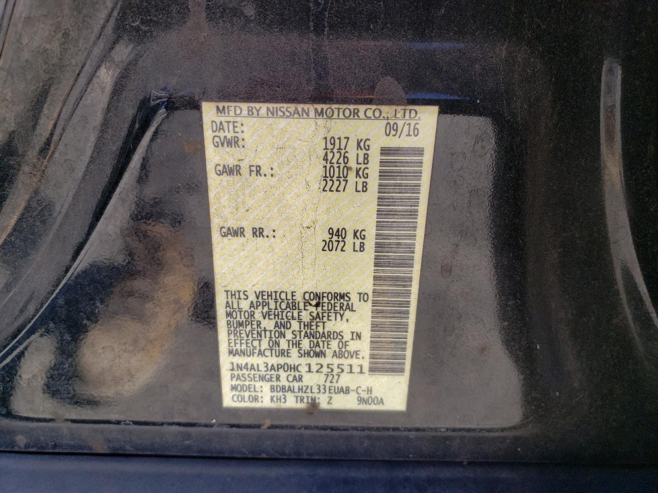 2017 Nissan Altima - Image 12