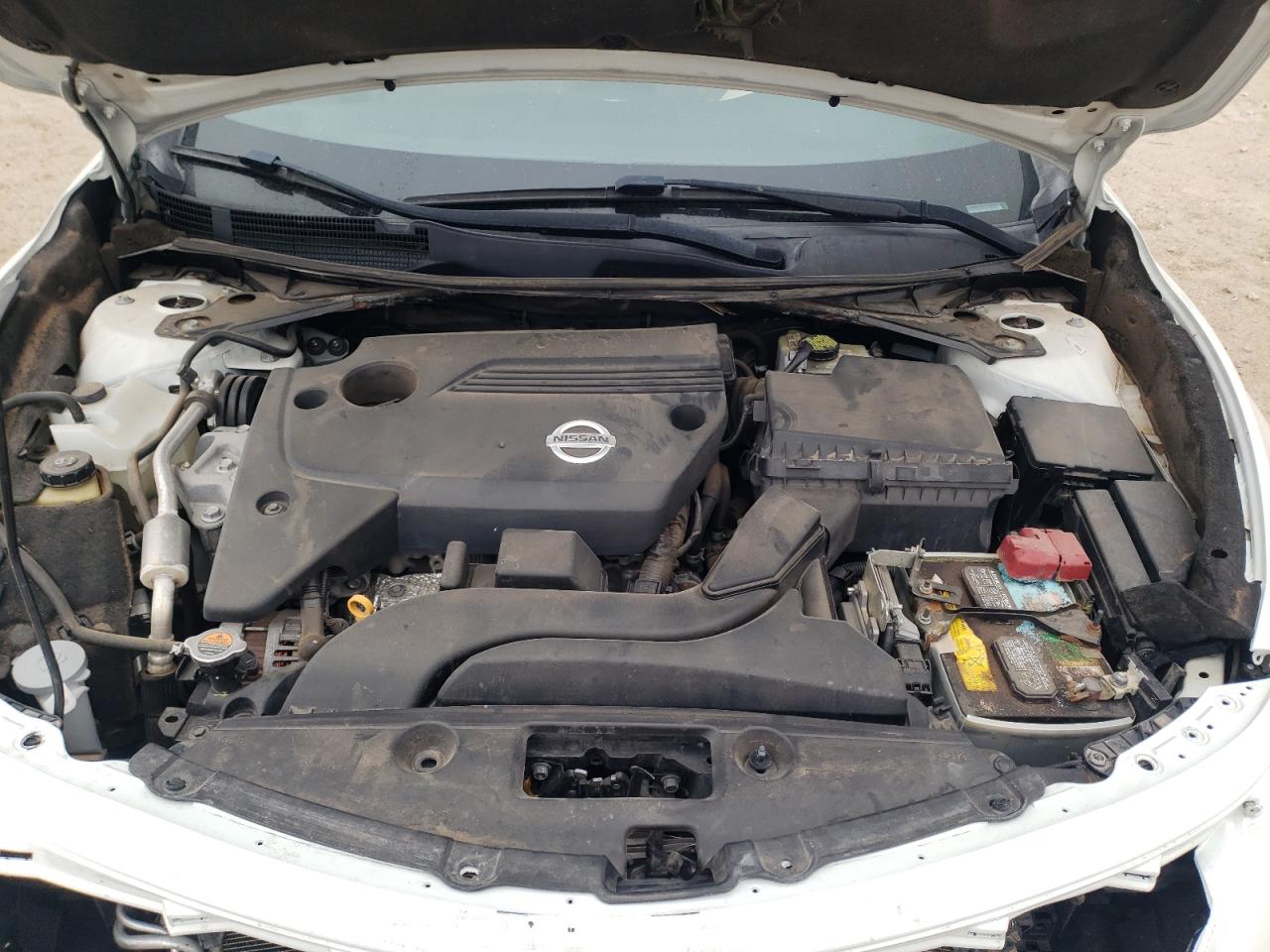 2015 Nissan Altima - Image 12