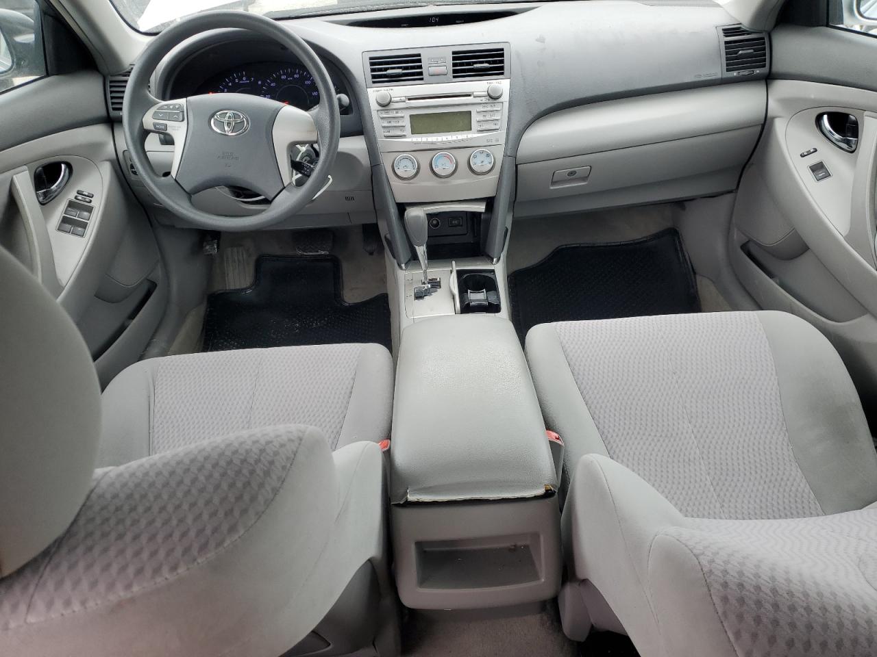 2011 Toyota Camry - Image 8