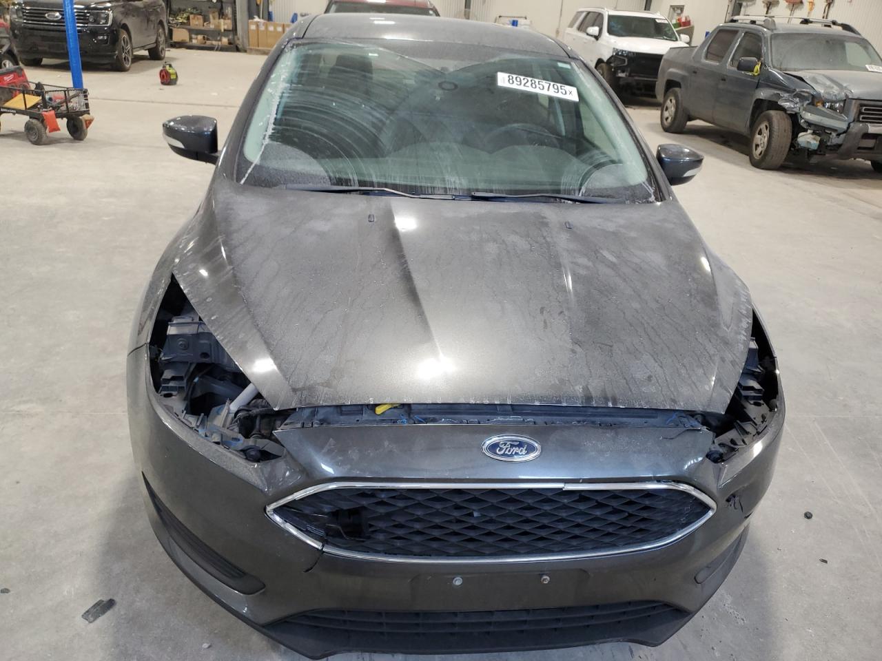 2017 Ford Focus - Image 5