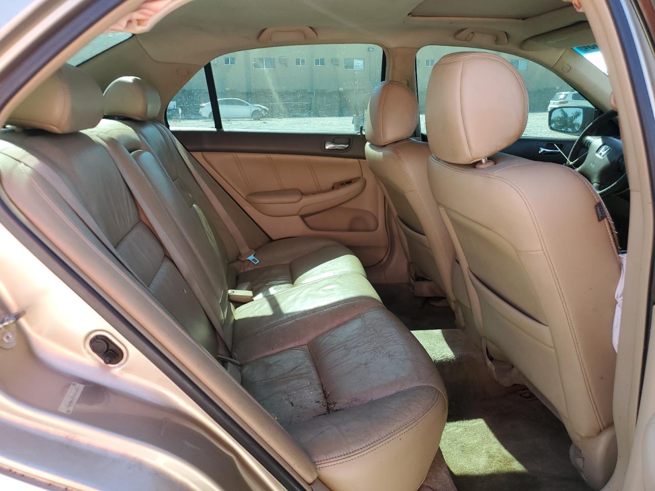 2004 Honda Accord - Image 10