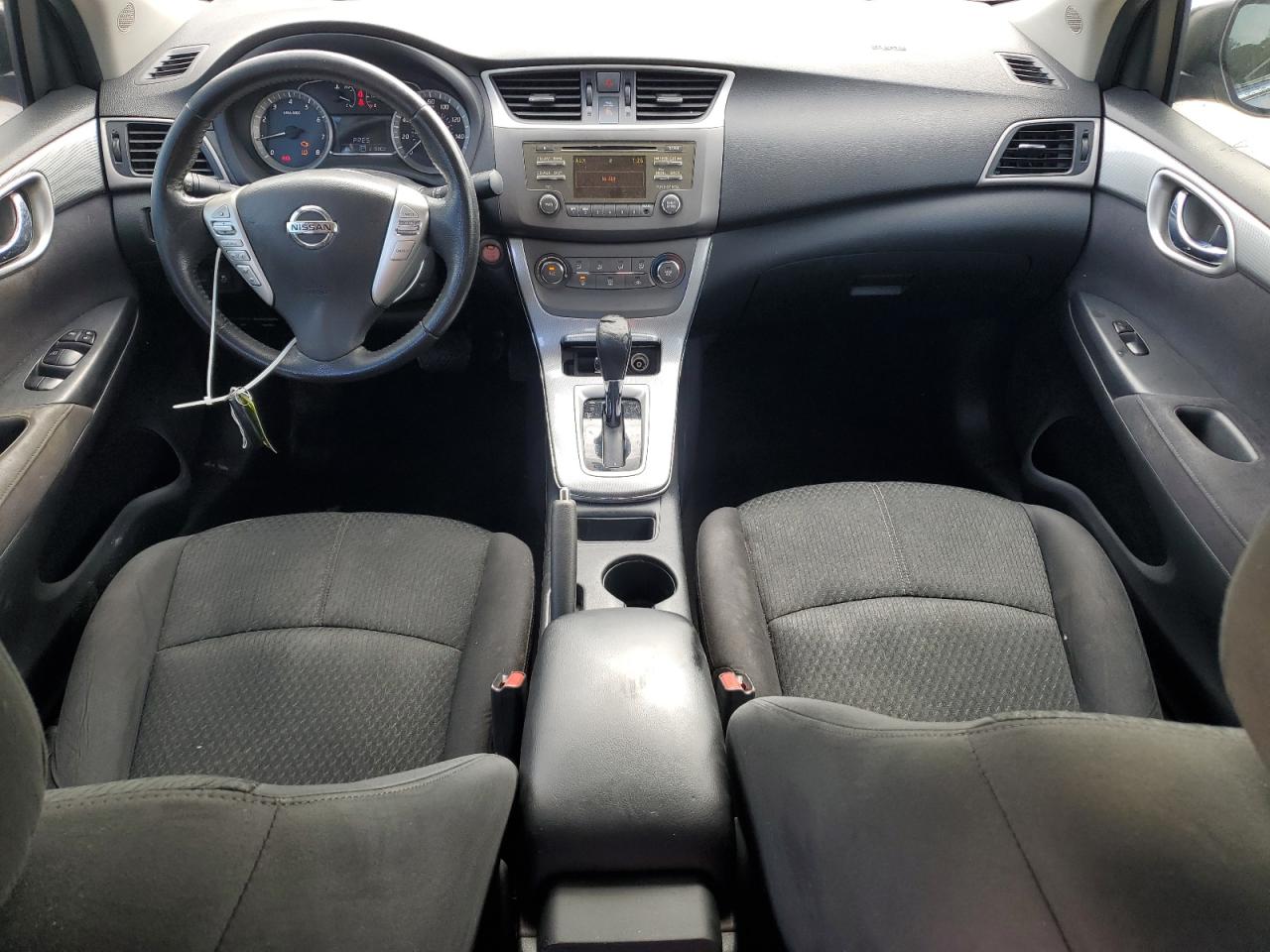 2014 Nissan Sentra - Image 8