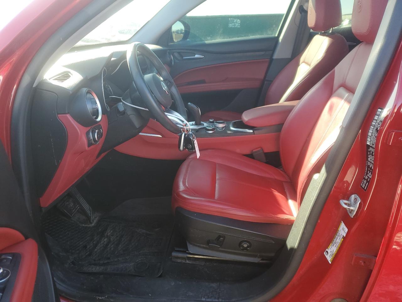 2020 Alfa Romeo Stelvio - Image 7