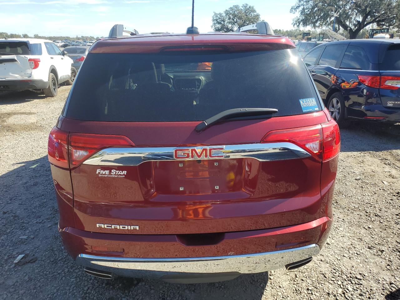 2018 GMC Acadia - Image 6