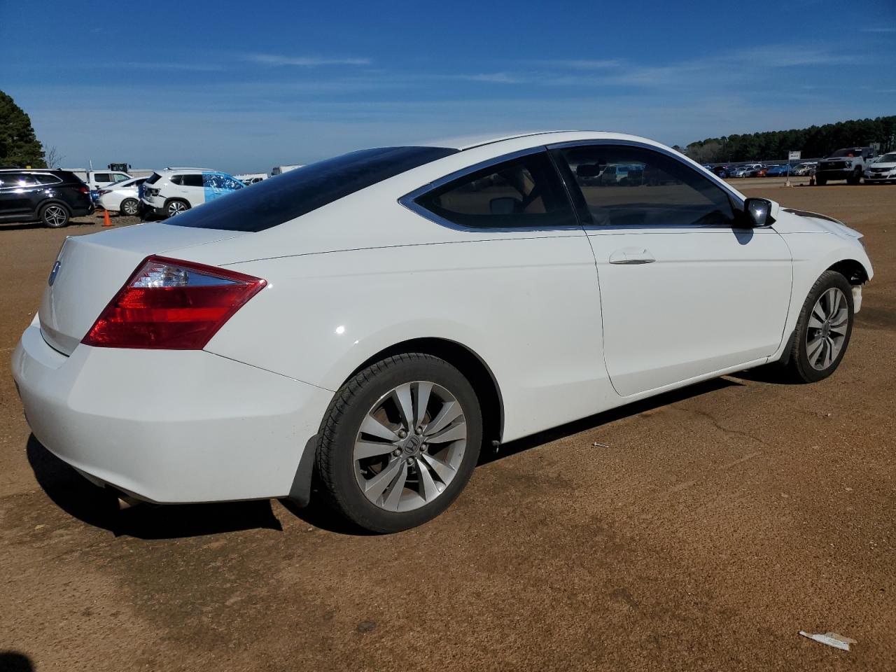2009 Honda Accord - Image 3