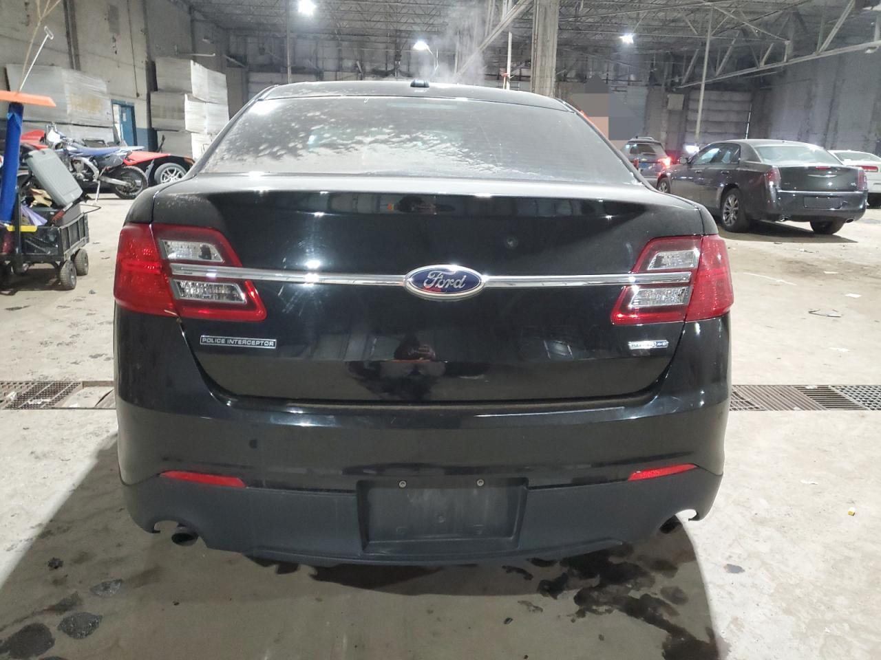 2013 Ford Taurus - Image 6