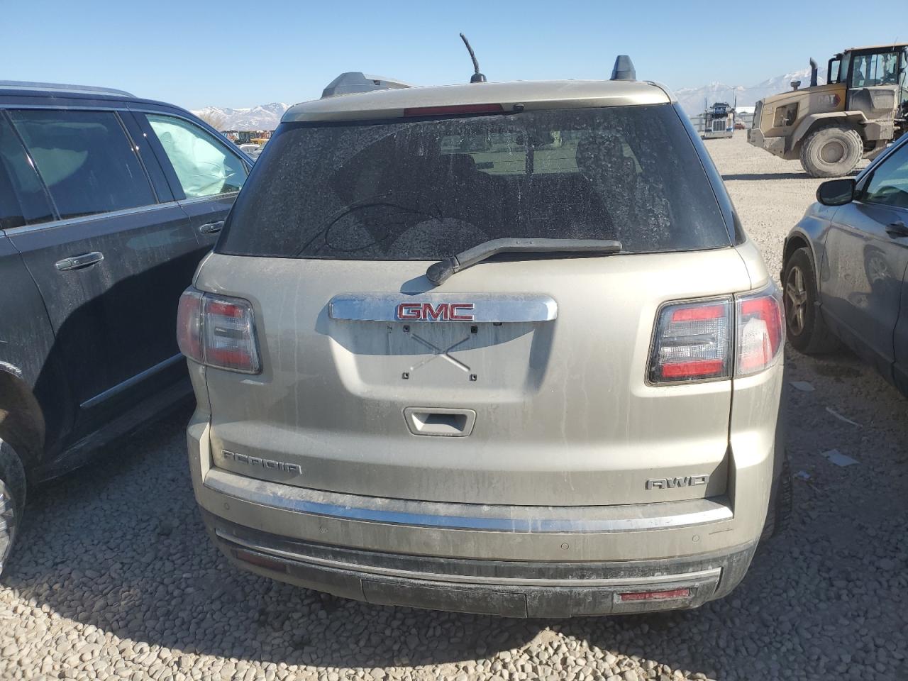 2013 GMC Acadia - Image 6