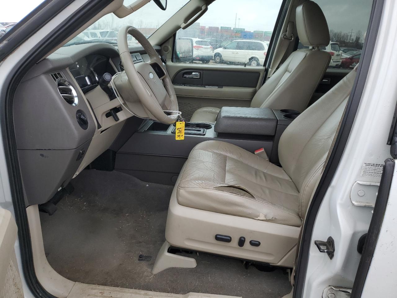 2010 Ford Expedition - Image 7