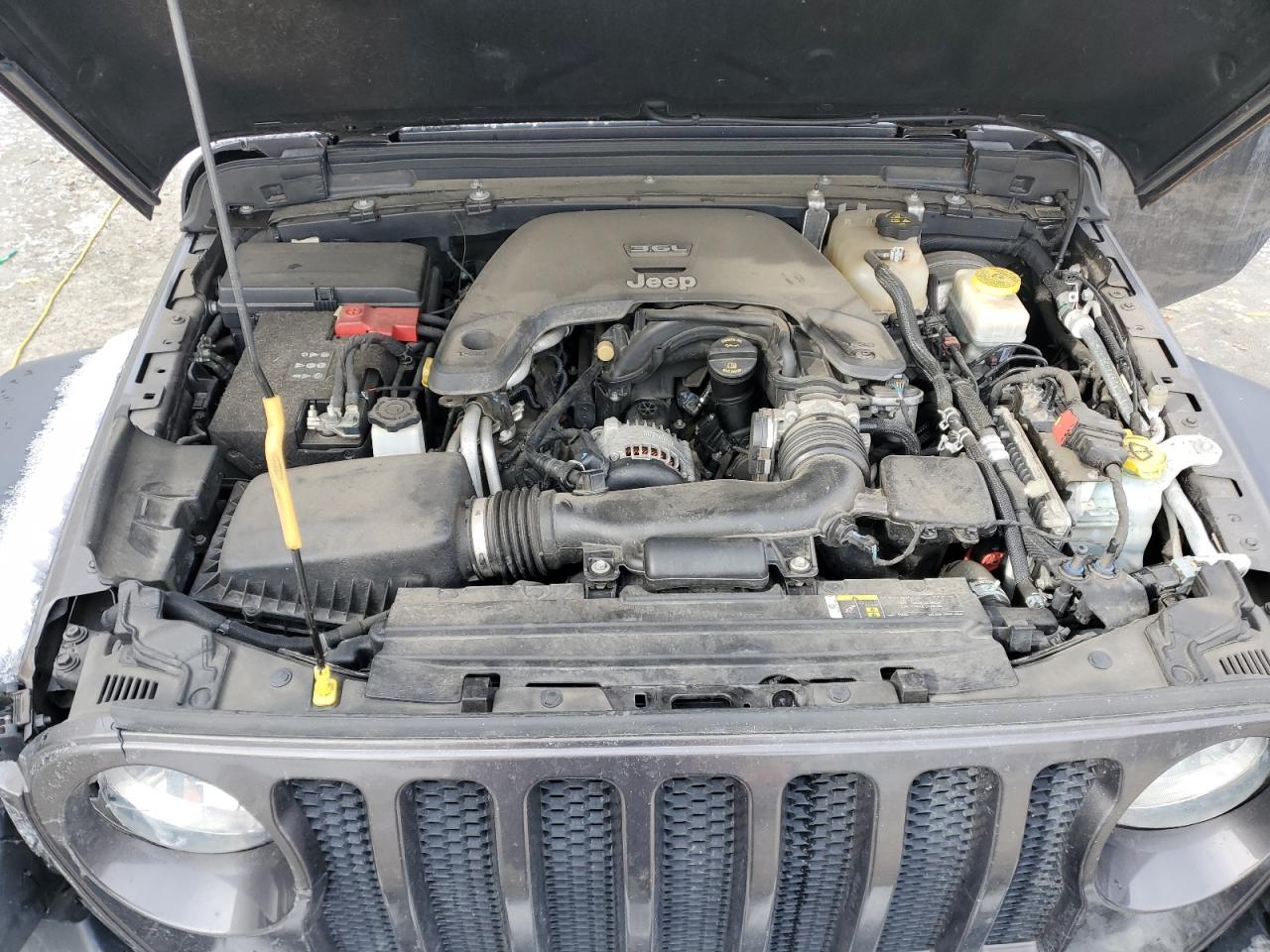 2019 Jeep Wrangler - Image 12