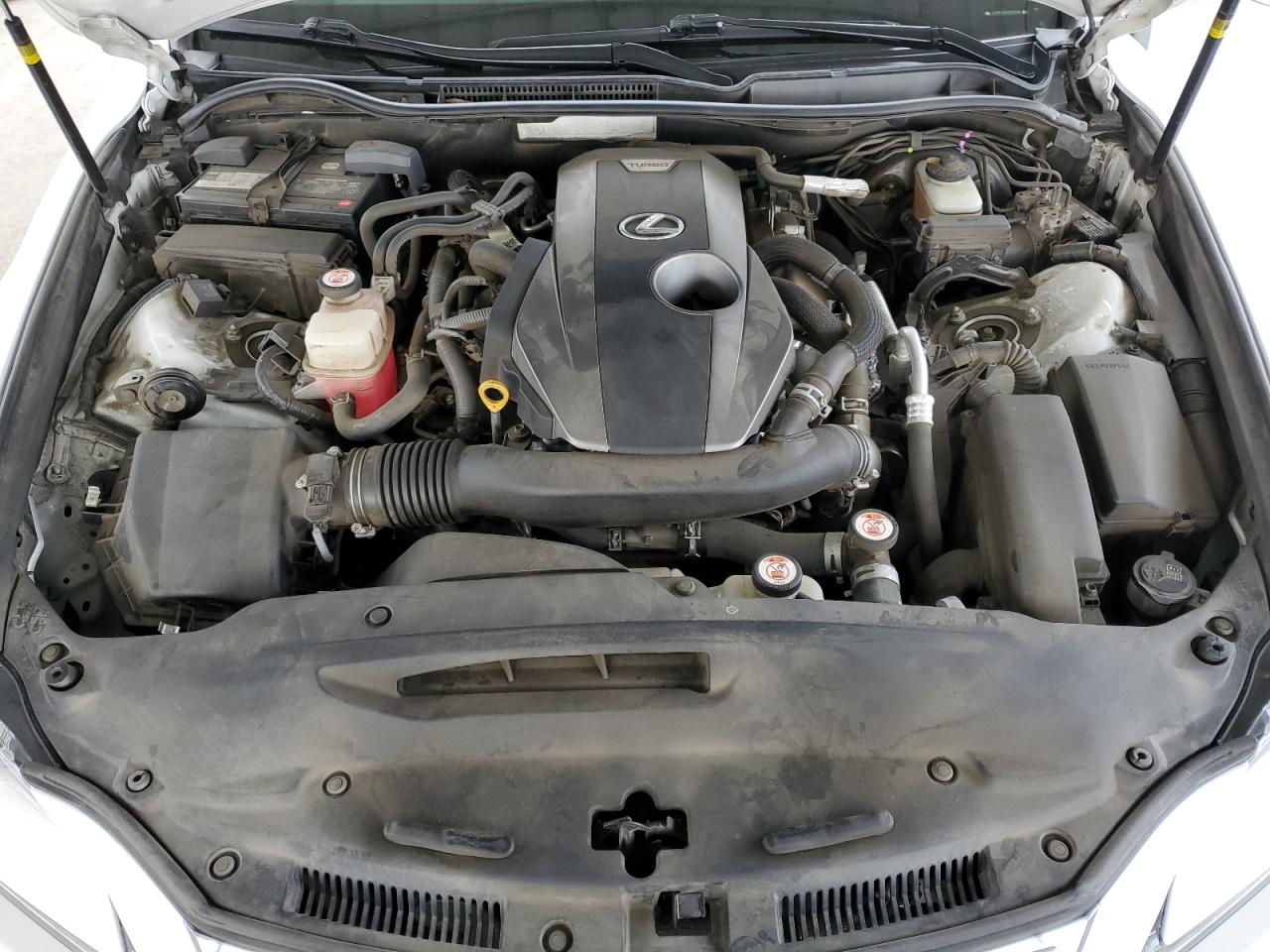 2016 Lexus IS - Image 11