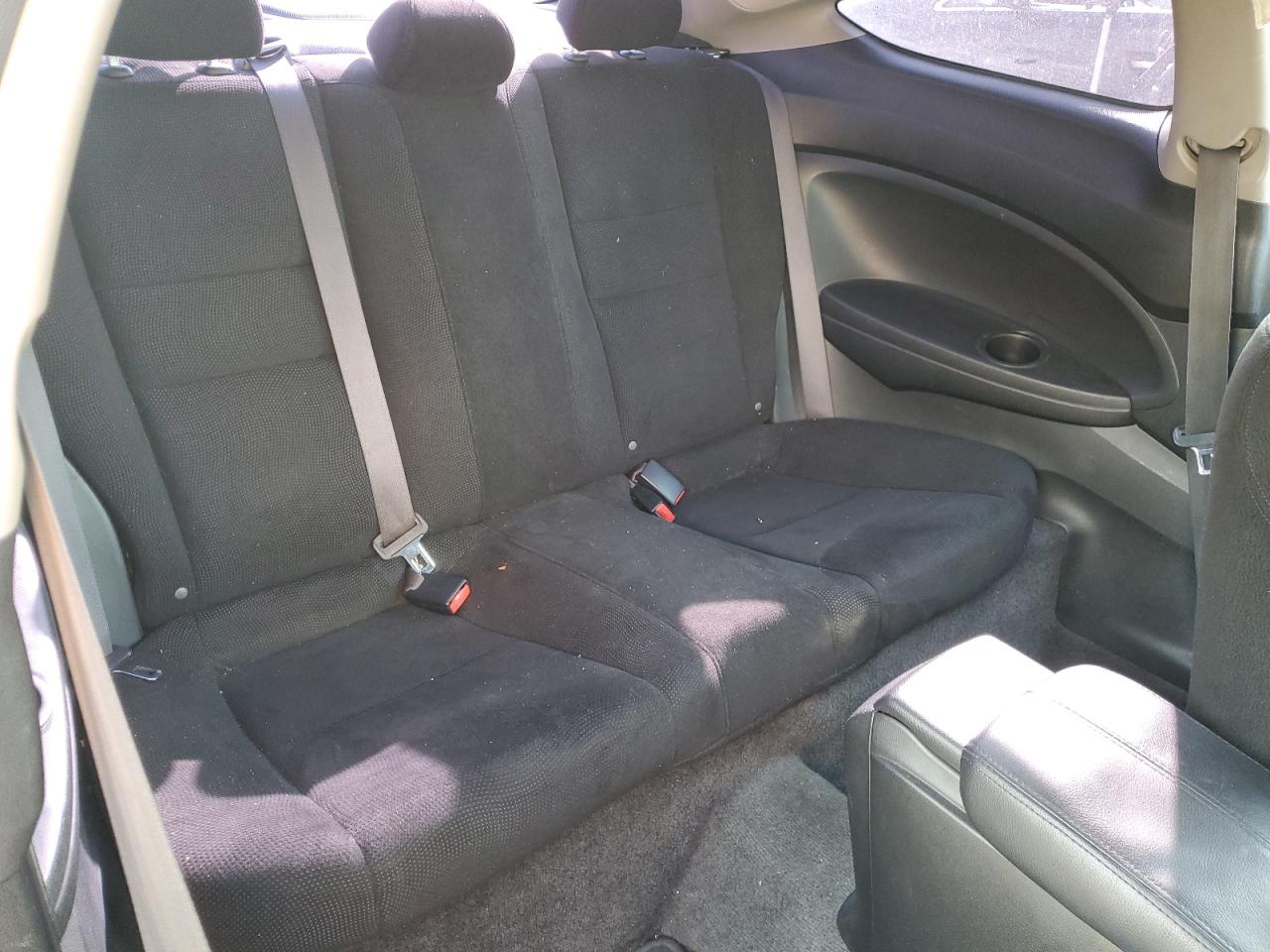 2009 Honda Accord - Image 10