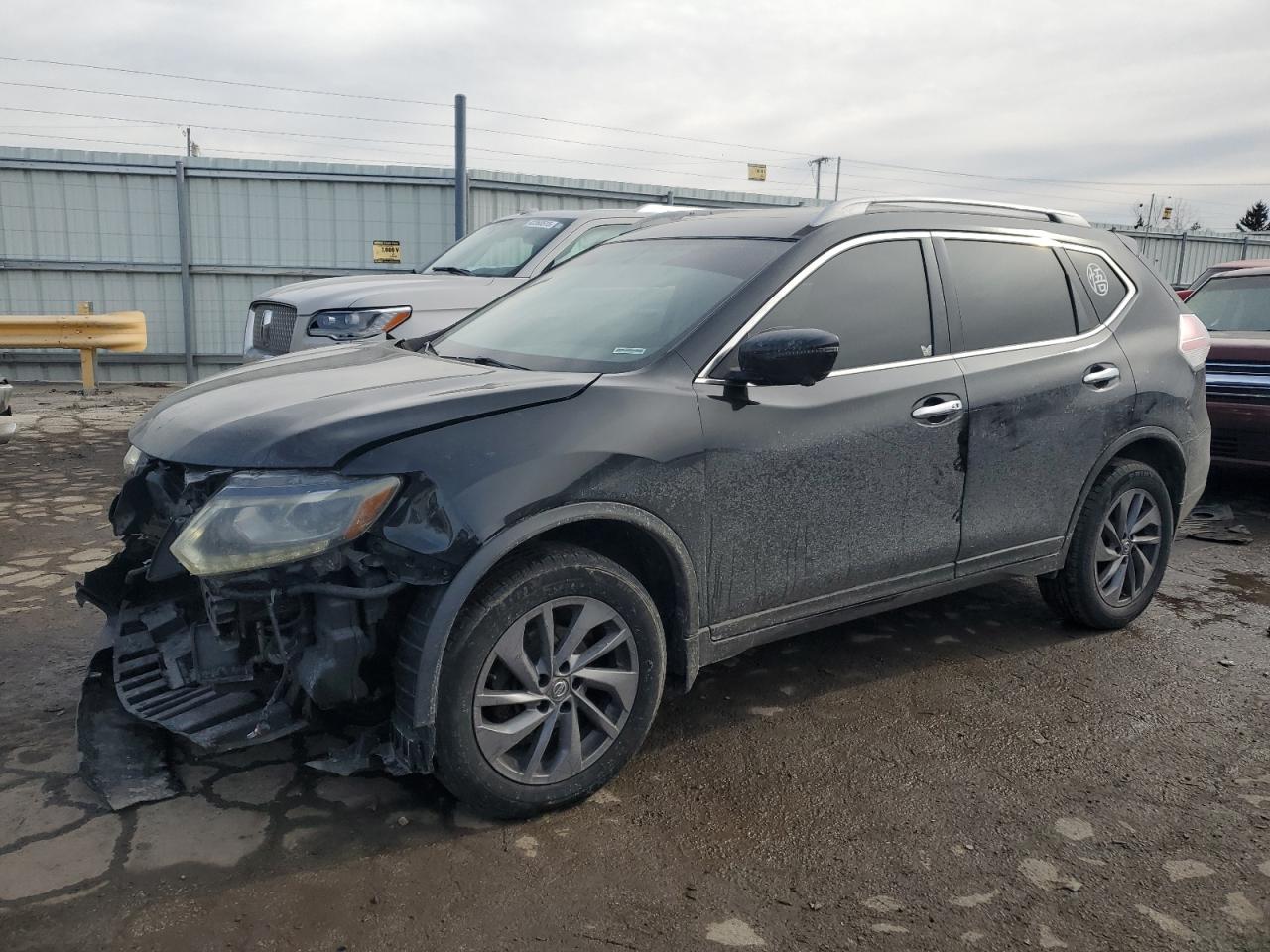 2016 Nissan Rogue - Image 1