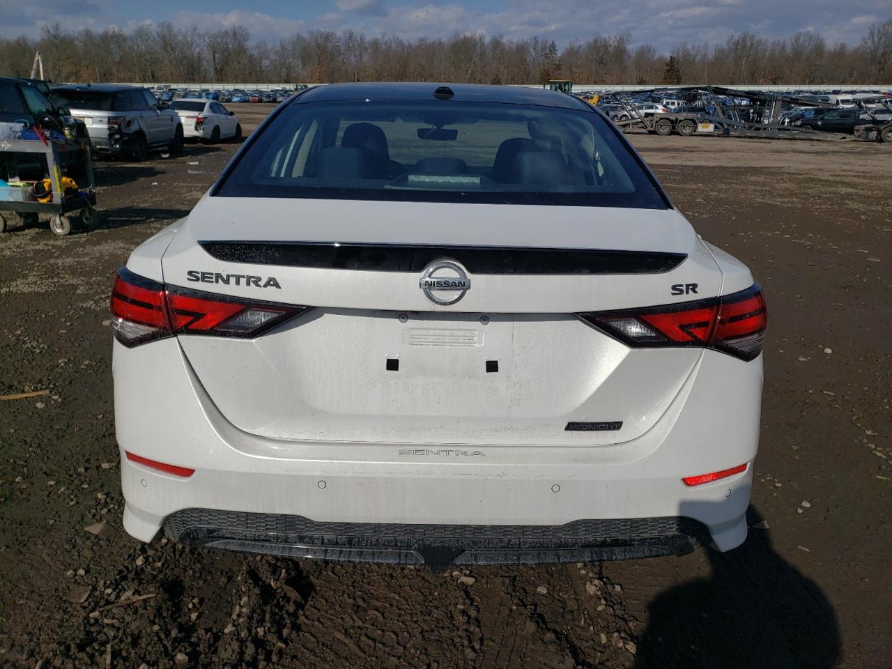 2022 Nissan Sentra - Image 6