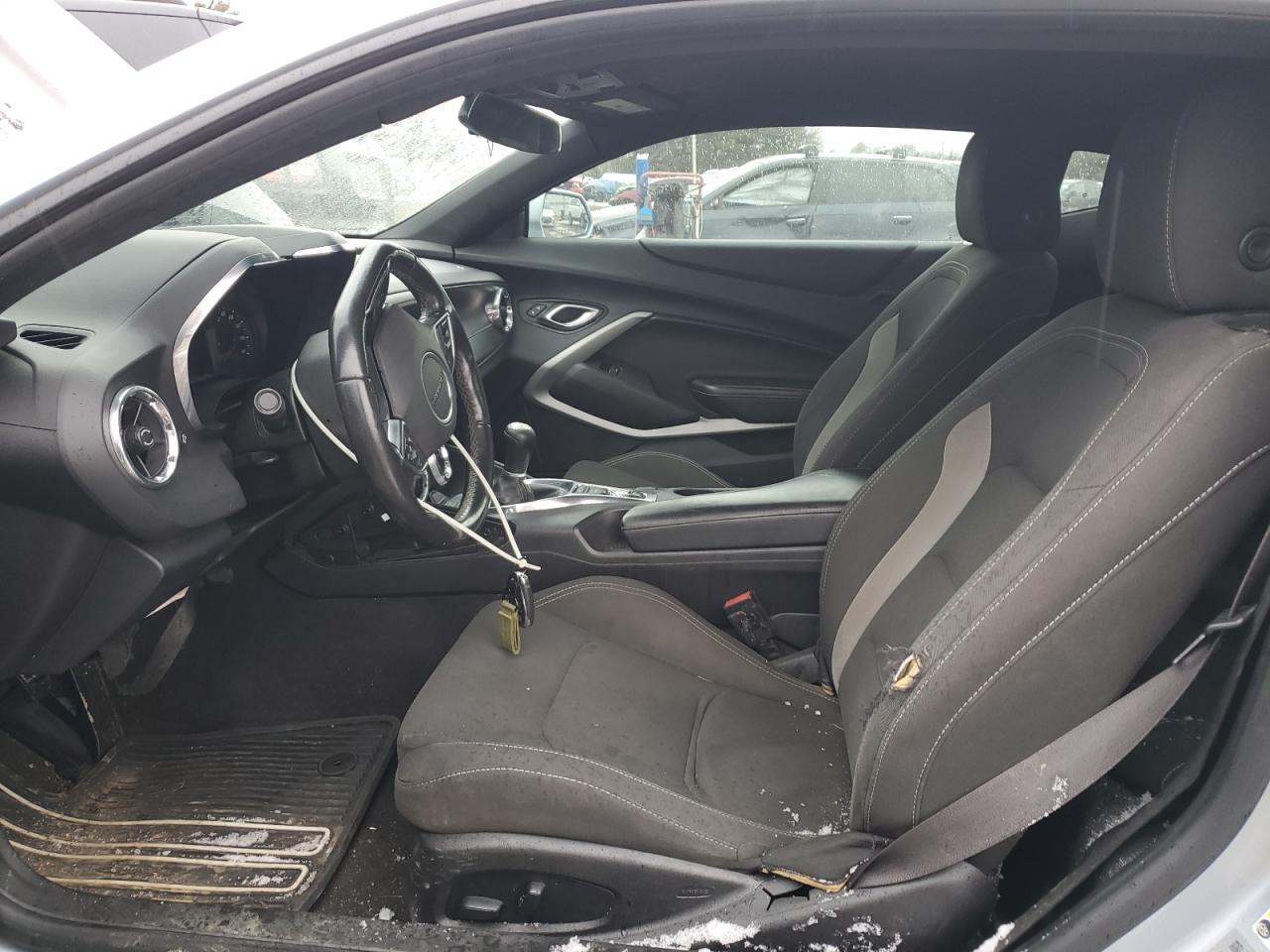 2018 Chevrolet Camaro - Image 7