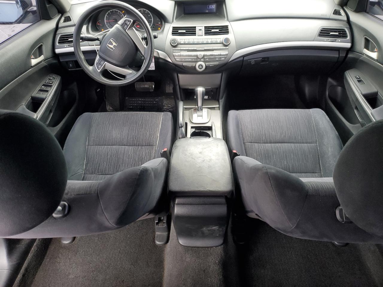 2011 Honda Accord - Image 8