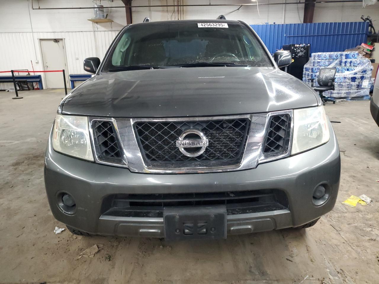 2008 Nissan Pathfinder - Image 5