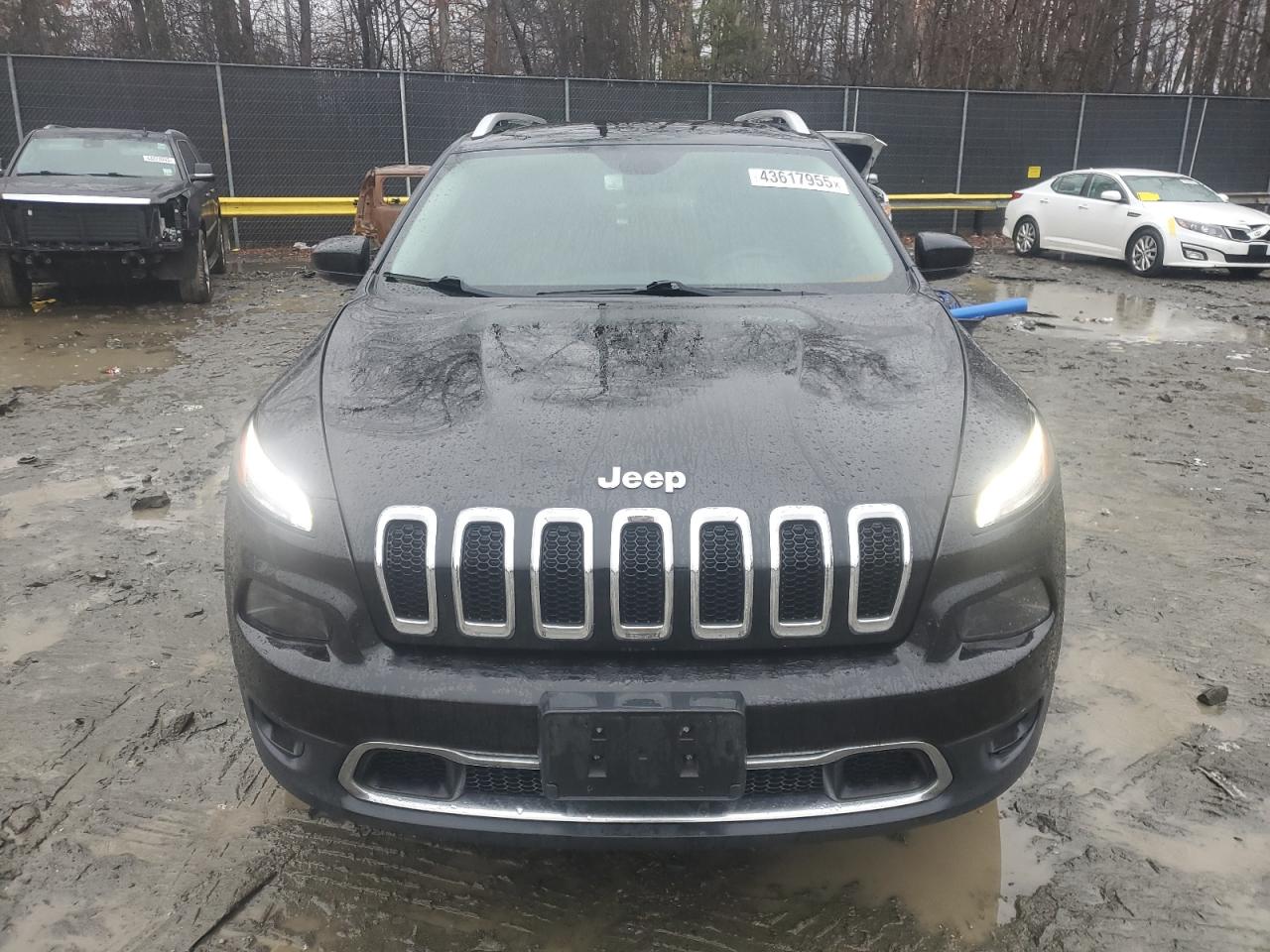 2016 Jeep Grand Cherokee - Image 5