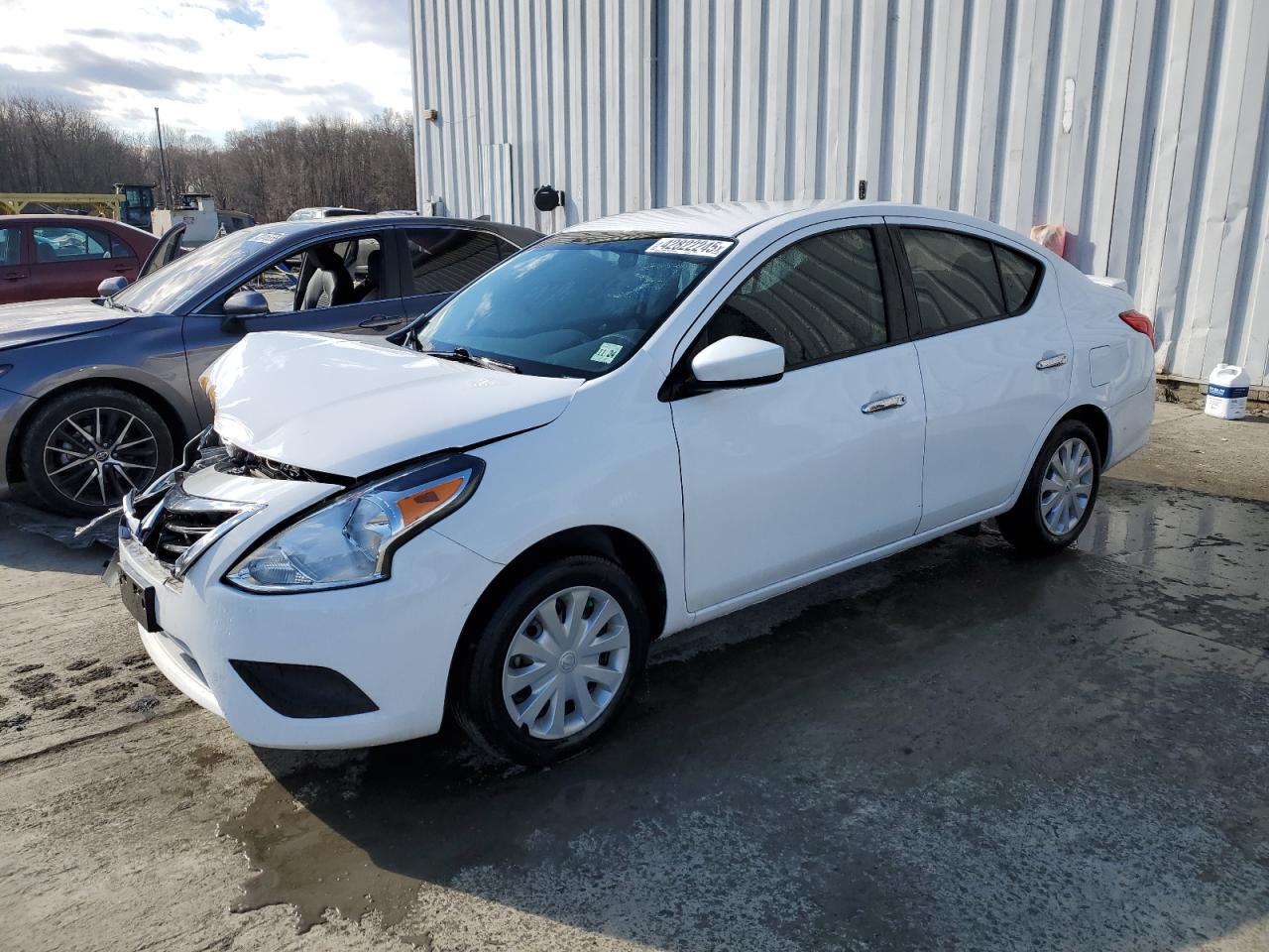 2019 Nissan Versa - Image 1