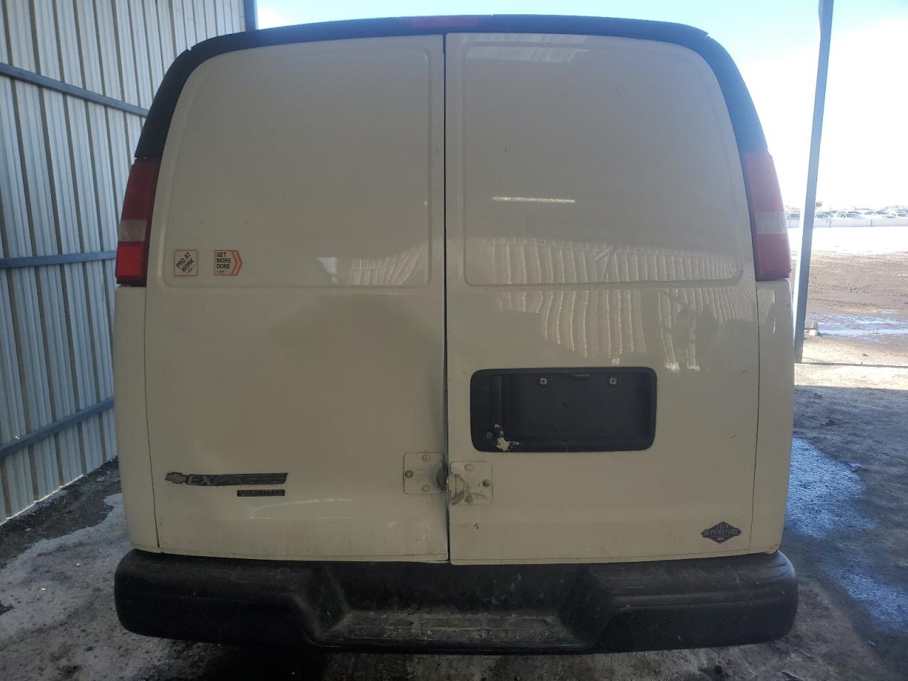2013 Chevrolet Express - Image 6