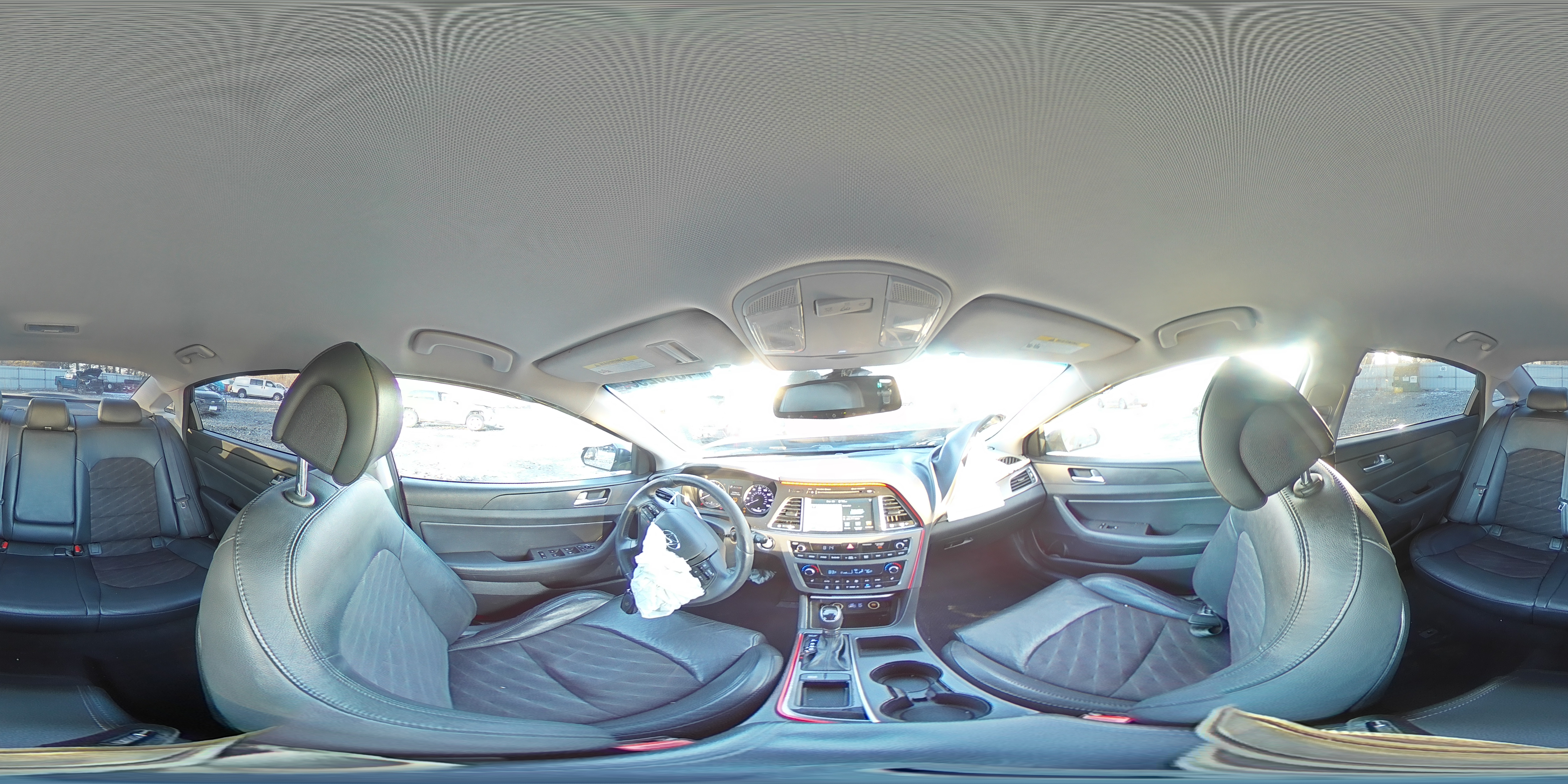 2015 Hyundai Sonata - Image 12