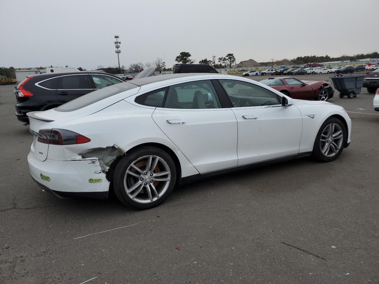 VIN 5YJSA1CPXDFP14634 2013 TESLA MODEL S no.3