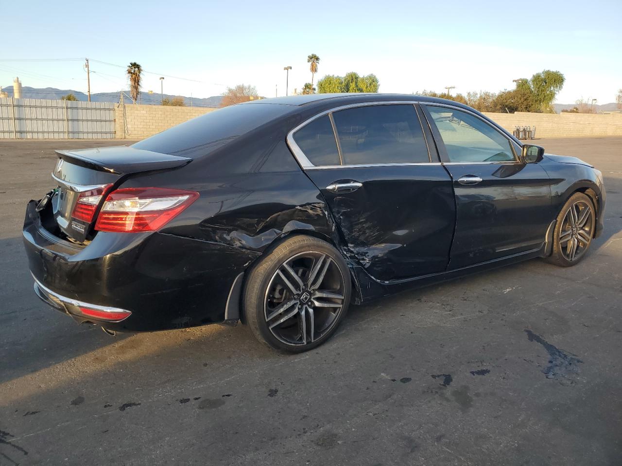 2017 Honda Accord - Image 3
