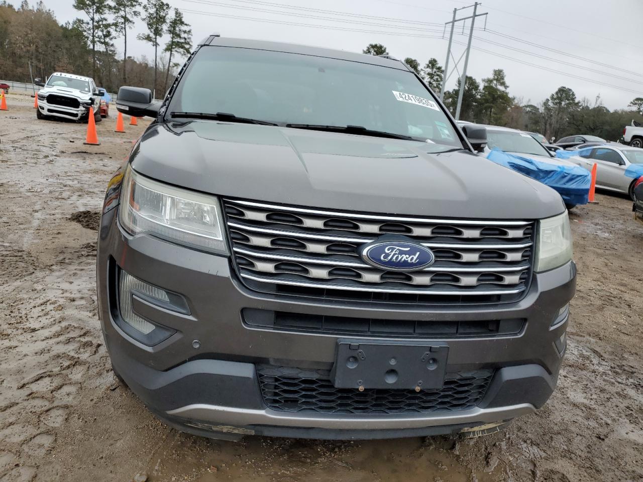 2016 Ford Explorer - Image 5