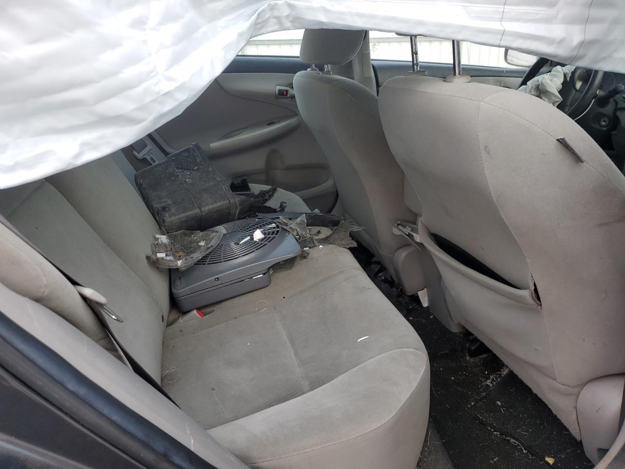 2011 Toyota Corolla - Image 10