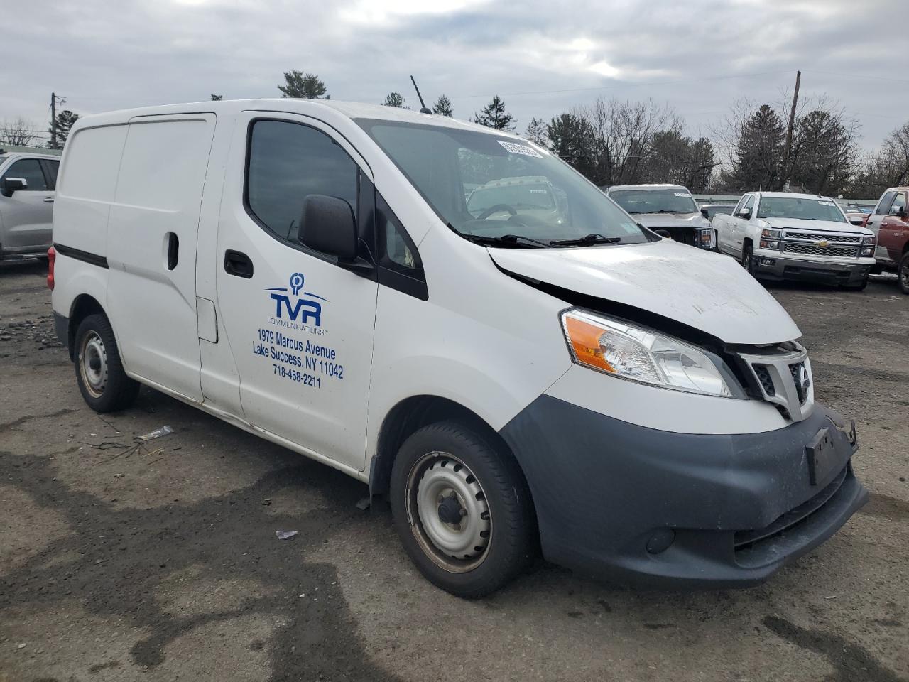2017 Nissan NV - Image 4